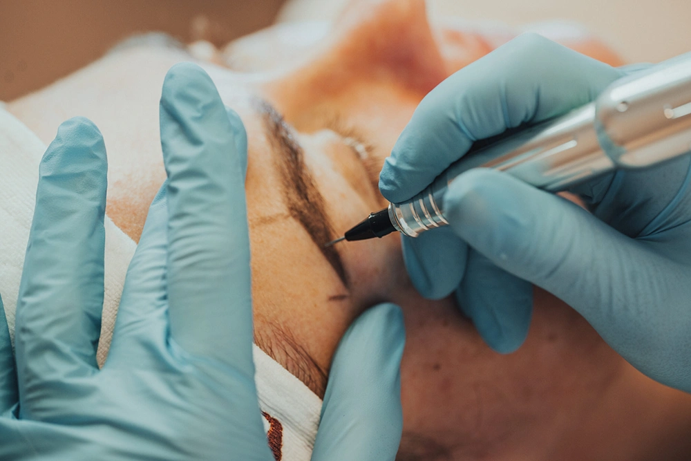 SEMI PERMANENT MAKEUP