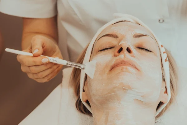 RETINOL DEEP PEEL FACIAL